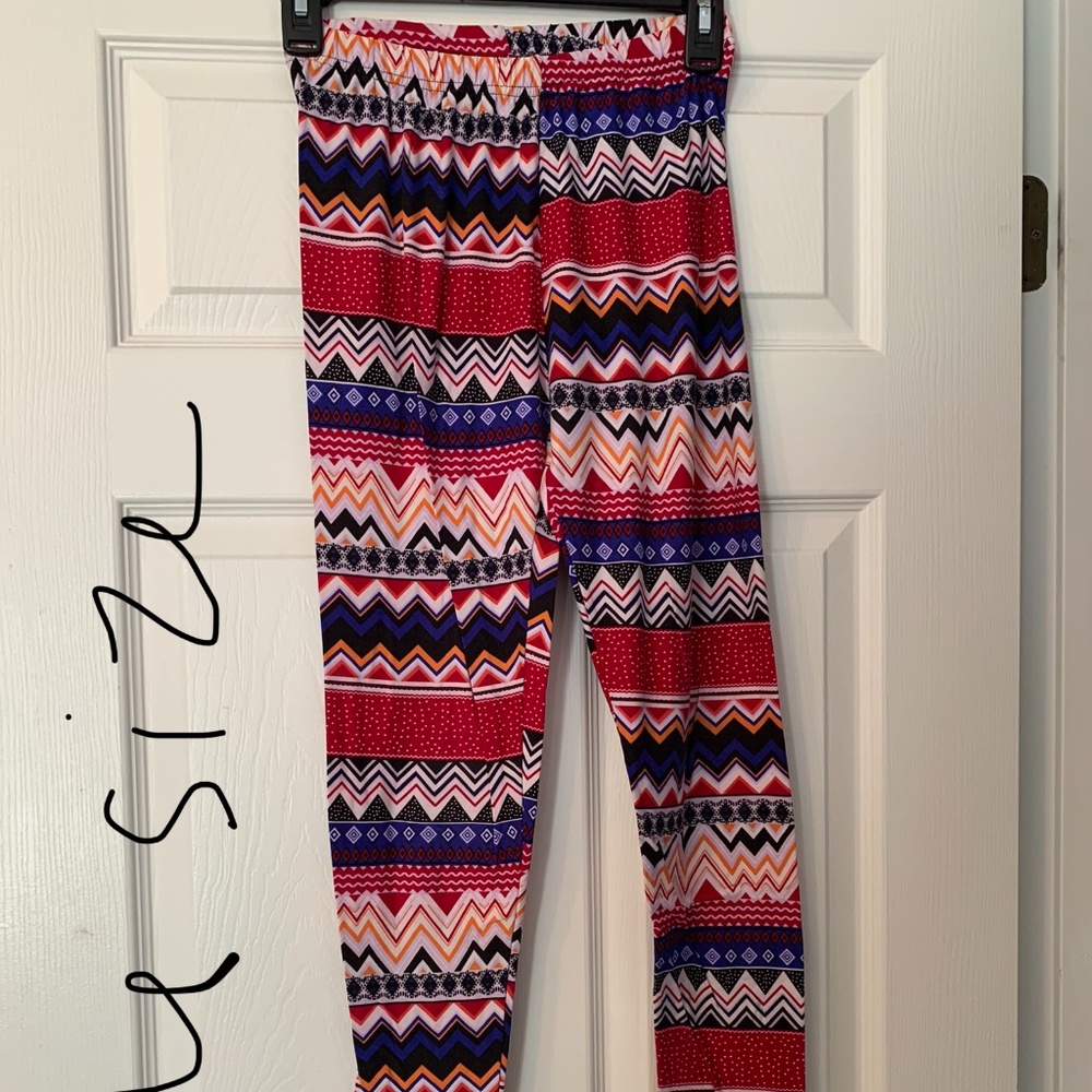 Patterned Leggings